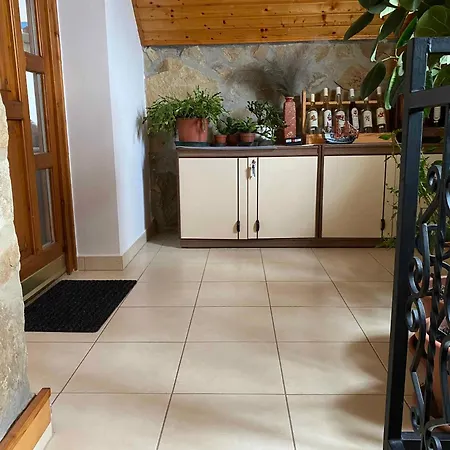 In - Balaton 18867 Gyenesdiás